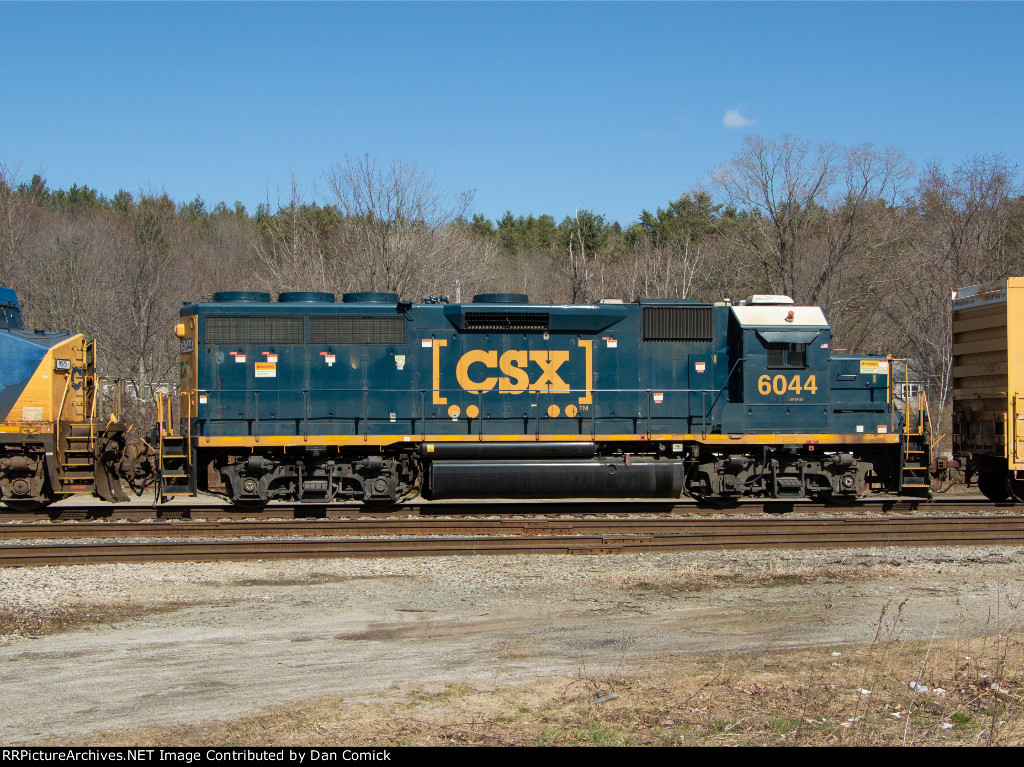 CSXT 6044